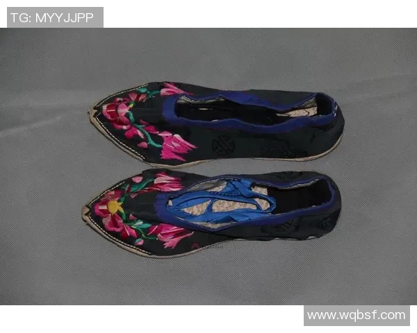 球鞋文化的崛起与创新设计如何影响现代时尚潮流与运动性能的完美融合