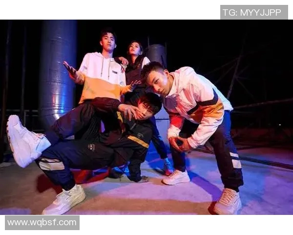 重庆街舞队荣登街舞意识排行榜第十名展现城市文化魅力与青春活力 重庆街舞队荣登街舞意识排行榜第十名展现城市文化魅力与青春活力